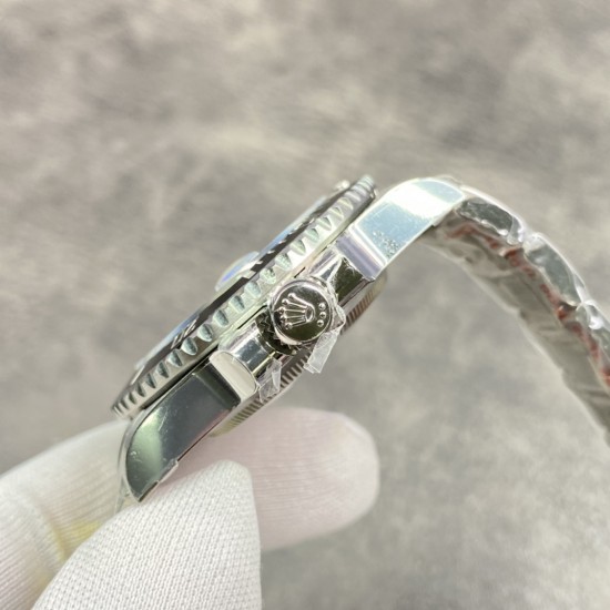 【N厂出品】劳力士 黑水鬼 更换c厂圈口，加量不加价格，搭载进口3135机芯！904L V10 40MM！出货实拍