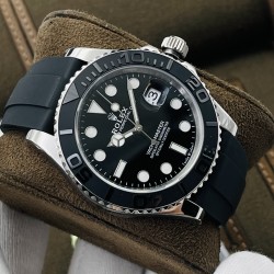 【VS Factory2021墙裂推荐】劳.力士Rolex游艇名仕YACHT-MASTER 42MM新品强势来袭！1⃣️正品开模，双向旋转外圈，不再松松垮垮，力度手感正品调教！2⃣️亚洲手腕尺寸42MM，橡胶胶带按正品工艺包覆金属片，持久耐用且舒服！3⃣️表壳上的钢印跟正品一样，不是普通刻字；一表一码一卡！VS Factory匠心力作 欢迎您的品鉴！