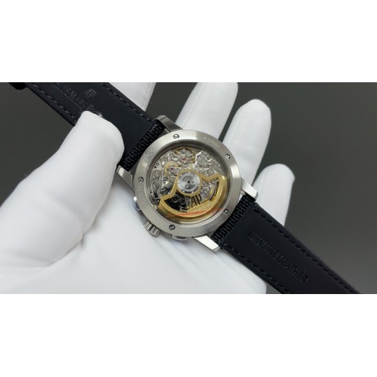 APF爱彼-AP,CODE11.59自动上链计时码表系列1️⃣材料:316L精钢2️⃣机芯:采用稳定7750机芯改原装Calibre44013️⃣玻璃镜面采用防眩水晶篮宝玻璃4️⃣表带进口意大利小牛皮以及帆布皮带5️⃣表扣实用原装针扣5️⃣防水:10度防水可以潜水300米6️⃣尺寸:41mm APF爱彼-AP,CODE11.59自动上链计时码表系列1️⃣材料:316L精钢2️⃣机芯:采用稳定7750机芯改原装Calibre44013️⃣玻璃镜面采用防眩水晶篮宝玻璃4️⃣表带进口意大利小牛皮以及帆布皮带5️⃣表扣实用原装针扣5️⃣防水:10度防水可以潜水300米6️⃣尺寸:41mm