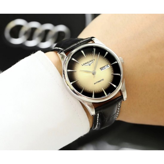 品牌： 浪琴-LONGINES  100米防水 类型：[酷]男士腕表表壳：316精钢（做工优质)表带：进口小牛皮/316精钢(两种可选)机芯：日本进口8215全自动机械机芯（走时稳定）玻璃：高级双卜蓝宝石镜面(防划花)尺寸：直径40mm，厚度12mm