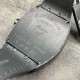 法兰克穆勒 FRANCK MULLER,透过特殊处理工序将碳纤维的超轻优雅与夜光粒子的特性完美糅合,将两种材质的特性发挥得淋漓尽致,在表壳内呈现前所未见如宇宙般的景象。 在夜幕低垂之时,展现充满未来感的外型,令人耳目一新。碳纤维表壳饰以夜光细节,令这款腕表更前卫时尚。搭载9015机芯,质量稳定。tw厂出品,出货实拍 法兰克穆勒 FRANCK MULLER,透过特殊处理工序将碳纤维的超轻优雅与夜光粒子的特性完美糅合,将两种材质的特性发挥得淋漓尽致,在表壳内呈现前所未见如宇宙般的景象。 在夜幕低垂之时,展现充满未来感的外型,令人耳目一新。碳纤维表壳饰以夜光细节,令这款腕表更前卫时尚。搭载9015机芯,质量稳定。tw厂出品,出货实拍