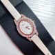 ❤️实拍 萧邦新款 LHEURE DU DIAMANT MEDIUM OVAL 此款LHeure du Diamant 椭圆形切割雕纹镶钻表盘 环以点缀钻石的表圈 优雅气韵 时尚风格和萧邦精湛的手工艺尽显无遗 光华耀目 ❤️实拍 萧邦新款 LHEURE DU DIAMANT MEDIUM OVAL 此款LHeure du Diamant 椭圆形切割雕纹镶钻表盘 环以点缀钻石的表圈 优雅气韵 时尚风格和萧邦精湛的手工艺尽显无遗 光华耀目
