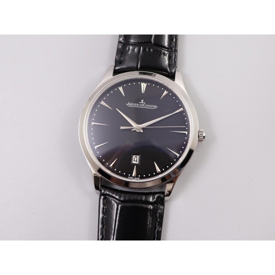 TW出品 积家超薄大师Q1288420系列腕表尺寸: 40mm x 8.0mm 316L精钢 蓝宝石镜面 牛皮表带 折叠扣 防水30米。机芯: 日本9015机芯改Cal.896机芯。TW工厂耗时长达十八个月 积家大师系列 终于出货 原版正品开模 TW不求速度力求把握好每一个细节 阴阳子母指针完全吻合原版设计(一半拉沙一半抛光) 圈口 中壳 底盖三件套同步原装版型 还原正品气质 字面金属放射纹路质感十足 蓝宝石玻璃通透叫板正品 TW出品必属精品,因为用心,所以专业(实力拍,实拍无P图) TW出品 积家超薄大师Q1288420系列腕表尺寸: 40mm x 8.0mm 316L精钢 蓝宝石镜面 牛皮表带 折叠扣 防水30米。机芯: 日本9015机芯改Cal.896机芯。TW工厂耗时长达十八个月 积家大师系列 终于出货 原版正品开模 TW不求速度力求把握好每一个细节 阴阳子母指针完全吻合原版设计(一半拉沙一半抛光) 圈口 中壳 底盖三件套同步原装版型 还原正品气质 字面金属放射纹路质感十足 蓝宝石玻璃通透叫板正品 TW出品必属精品,因为用心,所以专业(实力拍,实拍无P图)
