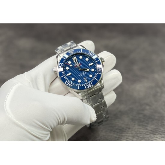 【VS出品】欧米茄 蓝色海马款300M 316精钢材质打造！8800机 42MM！出货实拍