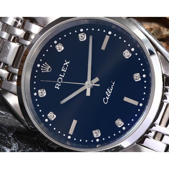 实物拍摄品牌：劳力士-ROLEX 类型：[酷]男士腕表表壳：316精钢（做工优质）表带：优质316精钢（两种可选）机芯：高级定制全自动机械机芯（走时稳定）玻璃：高级强化镀膜镜面尺寸：直径40mm，厚度12mm