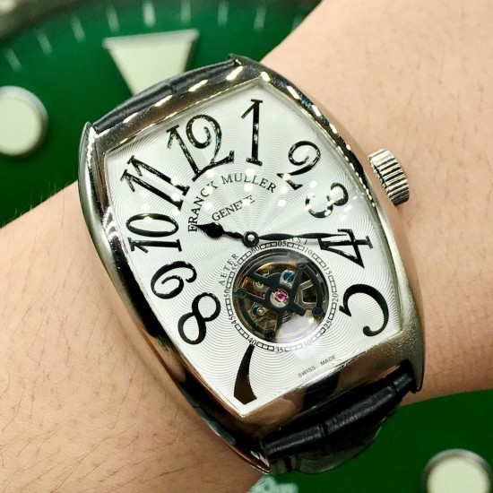 法兰克 穆勒(Franck Muller)⌚️55*42*13mm ️全自动机械机芯双面小牛皮原装针扣酒桶形拱桥状精丝拉砂壳个性 时尚 前卫 一如既往的酷 法兰克 穆勒(Franck Muller)⌚️55*42*13mm ️全自动机械机芯双面小牛皮原装针扣酒桶形拱桥状精丝拉砂壳个性 时尚 前卫 一如既往的酷