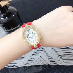 2019新款Breguet-宝玑那不勒斯皇后系列！  史上最强最美 绝对值得拥有的一款 拱桥弧形、表盘用天然白色珍珠母贝 阿拉伯数字时符 经典的蓝钢宝玑指针，完美复刻 那不勒斯皇后款 绝对的女神气质名媛款 最重要的是百搭得来不失少女心 必入款❗带上一秒变女神，各种派对，晚会，聚会，约会，发布会，让你BlingBling