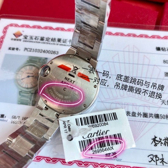 新款33钻表!又一重磅来袭!卡地亚真钻蓝气球欧洲渠道,每到年底国外很多代工都会流点这种很贵的表出来,同属石英机芯,33mm表盘,表壳镶嵌50颗vs1.5真钻!每只都有国家机构出具的证书,确保每一块都是真材实料真钻石,参数具体详尽,远非市场那些假证书可比,每一张证书的检测编号都是唯一编号,一一对应,绝无重复,机构官方网站可查阅!这个价格买钻石都值,更不要说买这个牌子的表,送礼是绝对赞到爆!要的速度了! 新款33钻表!又一重磅来袭!卡地亚真钻蓝气球欧洲渠道,每到年底国外很多代工都会流点这种很贵的表出来,同属石英机芯,33mm表盘,表壳镶嵌50颗vs1.5真钻!每只都有国家机构出具的证书,确保每一块都是真材实料真钻石,参数具体详尽,远非市场那些假证书可比,每一张证书的检测编号都是唯一编号,一一对应,绝无重复,机构官方网站可查阅!这个价格买钻石都值,更不要说买这个牌子的表,送礼是绝对赞到爆!要的速度了!