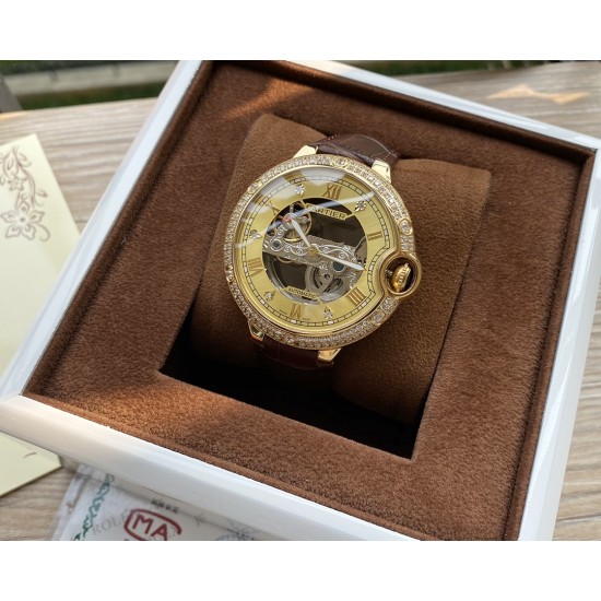 浪琴 Longines 精品情侣对表,携手而来,简约精致,品质精湛,热卖全城。采用全自动机械机芯,顶级316精钢表壳表带,矿物质超强镜面,男款尺寸40*12,女款尺寸 30*12 浪琴 Longines 精品情侣对表,携手而来,简约精致,品质精湛,热卖全城。采用全自动机械机芯,顶级316精钢表壳表带,矿物质超强镜面,男款尺寸40*12,女款尺寸 30*12
