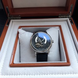 江诗丹顿-Vacheron Con stantin Z2 新款 男士精品 两针半陀飞轮 内置全自动飞轮机械机芯 316L精钢表壳 牛皮表带 尺寸41mm 三杰精致推荐男士精品机械腕表 精致传承真实效果 SJ品质的保证