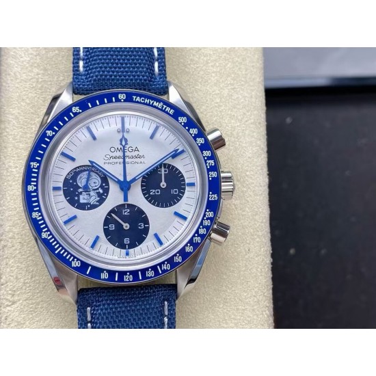 OMEGA 欧米茄 超霸系列!310.32.42.50.02.001“满配版”史努比50周年纪念腕表本次V4版本具体升级如下:1:表壳两侧的倒角以及拉丝打磨均做到和原版一致。2:圈口的陶瓷圈做工颜色均跟原版一致。3:机芯采用3861手动上链跟原版一致,机芯经过多方面升级改良比之前更加稳定。4:此次钢带款是按照国外官网原版开模打造,真正做到1比1对版。5:附带至臻天文台认证卡,同步感应直达官网对应表款!N1出品、带你进入最完美史努比太空遨游! OMEGA 欧米茄 超霸系列!310.32.42.50.02.001“满配版”史努比50周年纪念腕表本次V4版本具体升级如下:1:表壳两侧的倒角以及拉丝打磨均做到和原版一致。2:圈口的陶瓷圈做工颜色均跟原版一致。3:机芯采用3861手动上链跟原版一致,机芯经过多方面升级改良比之前更加稳定。4:此次钢带款是按照国外官网原版开模打造,真正做到1比1对版。5:附带至臻天文台认证卡,同步感应直达官网对应表款!N1出品、带你进入最完美史努比太空遨游!