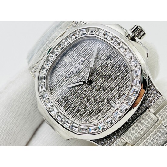 【PFF Factory匠心力作 欢迎品鉴】百达翡丽PATEK PHILIPPE优雅运动系列5711/1A鹦鹉螺,钢表之王,全网最佳解毒方案!细节方面: 1⃣️直径40毫米!2⃣️搭配定制版机改Cal.324自动机芯。 3⃣️316L定制级人体工程学表带! 4⃣️钢带圈口珠是钻石型的,与正品相结合。 PFF Factory匠心独运 精品之作 佩戴5711/1A既彰显青春活力,又由内而外散发出一股浓浓的沉稳气息,是一款当之无愧的“钢表之王”欢迎您的品鉴! 【PFF Factory匠心力作 欢迎品鉴】百达翡丽PATEK PHILIPPE优雅运动系列5711/1A鹦鹉螺,钢表之王,全网最佳解毒方案!细节方面: 1⃣️直径40毫米!2⃣️搭配定制版机改Cal.324自动机芯。 3⃣️316L定制级人体工程学表带! 4⃣️钢带圈口珠是钻石型的,与正品相结合。 PFF Factory匠心独运 精品之作 佩戴5711/1A既彰显青春活力,又由内而外散发出一股浓浓的沉稳气息,是一款当之无愧的“钢表之王”欢迎您的品鉴!