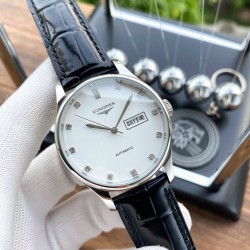实物拍摄品牌：浪琴-LONGINES 类型：[酷]男士腕表表壳：316精钢（做工优质）表带：进口小牛皮/316精钢（两种可选）机芯：高级定制全自动机械机芯（走时稳定）玻璃：高级强化镀膜镜面尺寸：直径40mm，厚度12mm