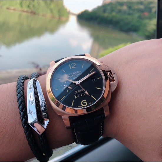 品牌:沛纳海--PANERAI LUMINOR PAM00576 类型:男士顶级腕表 机芯:全自动机械机芯 表壳:316L精钢表壳 镜面:矿物强化玻璃 皮带:进口真牛皮表带 三杰卓越非凡 尽显男士魅力尺寸:直径44mm 厚度16mm。SJ为你精心打造超真实实物图拍摄 让你超真实实物图体验 品牌:沛纳海--PANERAI LUMINOR PAM00576 类型:男士顶级腕表 机芯:全自动机械机芯 表壳:316L精钢表壳 镜面:矿物强化玻璃 皮带:进口真牛皮表带 三杰卓越非凡 尽显男士魅力尺寸:直径44mm 厚度16mm。SJ为你精心打造超真实实物图拍摄 让你超真实实物图体验