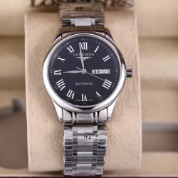 品牌：浪情-LONGINES⚡️型号：名匠系列男士双历腕表机芯：搭载顶级ETA2836全自动机械机芯，摆幅28800，动力储备48小时+，超薄机芯玻璃：防刮耐磨蓝宝玻璃镜面 表壳：316精钢表壳 超薄纤细原装同步壳身 三度防水，尺寸：38.5/9mm细节：字面、表针细节原版同步库存：备货充裕，全系总量500+附件：配送独家定制专柜同步运输木盒