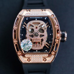 理查德米勒 RICHARD MILLE 最新升級特别版  抛光亮壳 让你体验最亮鬼头 带出最经典的RM052鬼头经典传奇 永不落后  镂空骷髅头腕表．骷髅头轮廓突出，造型霸气不羁，具有震撼人心的魅力。搭配艳耀色彩的真皮轻便表带，更拉风，更前卫。缤纷盛夏，换上短袖T恤的你，腕间搭上鲜艳的表款，是不是很吸睛?尺寸43x50mm ⚠️请认准独家品质