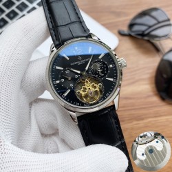实物拍摄品牌：江诗丹顿 -Vacheron Constantin类型：[酷]男士腕表表壳：316精钢（做工优质）表带：进口真牛皮/316精钢（两种可选）机芯：高级定制全自动机械机芯（走时稳定）玻璃：高级强化镀膜镜面尺寸：直径41mm，厚度12.5mm