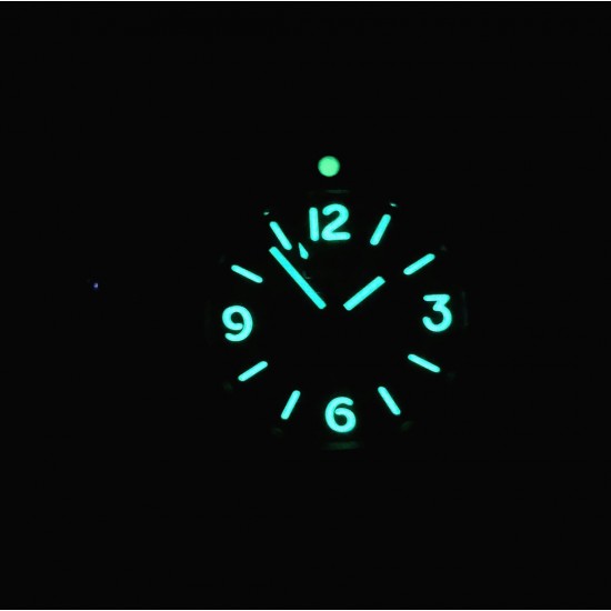 沛纳海--PANERAI 隆重登场 沛纳海一直深受男士喜欢 因为他具有独特风味 戴上手的的手感非常悦目 凸显出男士的魅力 采用全自动机械机芯 ,316精钢表壳,水晶蓝光玻璃镜面敖,手表尺寸44mm,进口小牛皮材质表带 沛纳海--PANERAI 隆重登场 沛纳海一直深受男士喜欢 因为他具有独特风味 戴上手的的手感非常悦目 凸显出男士的魅力 采用全自动机械机芯 ,316精钢表壳,水晶蓝光玻璃镜面敖,手表尺寸44mm,进口小牛皮材质表带