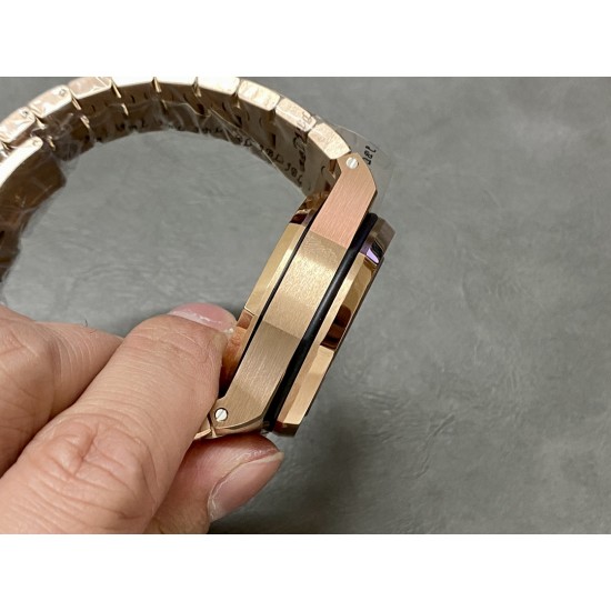 APF厂爱彼26470 26170皇家橡树离岸系列42mm,钢带版封顶之作,独家原装工艺松动头粒,打破市面钢带无法松动头粒的壁垒,实现原装工艺,让钢带也可以更加贴合手腕.搭载3126计时机芯。 APF厂爱彼26470 26170皇家橡树离岸系列42mm,钢带版封顶之作,独家原装工艺松动头粒,打破市面钢带无法松动头粒的壁垒,实现原装工艺,让钢带也可以更加贴合手腕.搭载3126计时机芯。