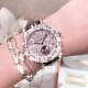 实拍 积家-Jaeger-LeCoultre DAZZLING RENDEZ- VOUS MOON约会系列月相珠宝腕表月之女神,是浪漫与柔美的象征,她掌管着大自然中的潮起潮落和季节更替,是艺术家与诗人们的灵感源泉,在温润莹亮的白色珍珠母贝映衬下,晶莹璀璨的钻石散发出夜空般的静谧之美,表圈镶嵌108颗 钻石,组成两个环绕表壳的同心圆。由36颗以爪镶工艺镶嵌的 钻石组成的外圈,为光芒闪耀的表圈营造出轻盈美妙的质感,尺寸36mm的精钢表壳搭配进口瑞士石英,采用蓝宝石水晶玻璃。 实拍 积家-Jaeger-LeCoultre DAZZLING RENDEZ- VOUS MOON约会系列月相珠宝腕表月之女神,是浪漫与柔美的象征,她掌管着大自然中的潮起潮落和季节更替,是艺术家与诗人们的灵感源泉,在温润莹亮的白色珍珠母贝映衬下,晶莹璀璨的钻石散发出夜空般的静谧之美,表圈镶嵌108颗 钻石,组成两个环绕表壳的同心圆。由36颗以爪镶工艺镶嵌的 钻石组成的外圈,为光芒闪耀的表圈营造出轻盈美妙的质感,尺寸36mm的精钢表壳搭配进口瑞士石英,采用蓝宝石水晶玻璃。