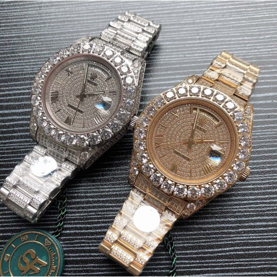 劳力士ROLEX R40 SF Factory 新款Oyster Perpetual Pearlmaster 39(蚝式恒动Pearlmaster 39)腕表,堪为宝石镶嵌腕表系列之瑰宝。 永恒黄金腕表镶嵌最珍稀的钻石,充分展现劳力士在宝石镶嵌方面的非凡技艺。品牌:Rolex劳力士系列:蚝式恒动腕表机芯:全自动机械表带:镶钻精钢表链尺寸:43.5 x 13mm材料:316精钢+蓝宝石玻璃 三杰精致推荐男士机械腕表 SJ为你精心打造超真实实物图拍摄 劳力士ROLEX R40 SF Factory 新款Oyster Perpetual Pearlmaster 39(蚝式恒动Pearlmaster 39)腕表,堪为宝石镶嵌腕表系列之瑰宝。 永恒黄金腕表镶嵌最珍稀的钻石,充分展现劳力士在宝石镶嵌方面的非凡技艺。品牌:Rolex劳力士系列:蚝式恒动腕表机芯:全自动机械表带:镶钻精钢表链尺寸:43.5 x 13mm材料:316精钢+蓝宝石玻璃 三杰精致推荐男士机械腕表 SJ为你精心打造超真实实物图拍摄