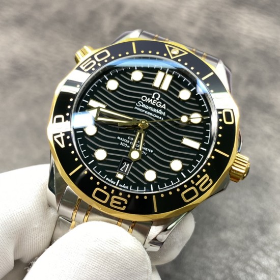 【VS出品】欧米茄 海马300M 316精钢材质打造！间金钢带款！8800机 42MM！金灿灿，这个颜色好看！出货实拍