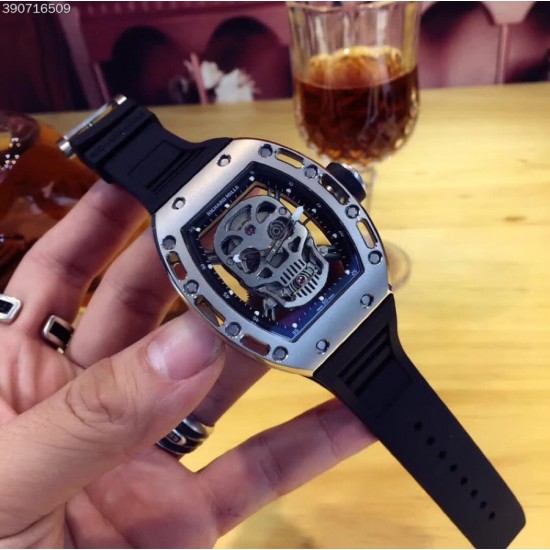 Richard Mille 】理查RM052颅骨腕表全新延续特别版金鬼款 骷髅头图案更惊悚炫酷抢眼敖,装置原装进口机械机芯,沿用高度纯钢铸造壳身,注重每一处细节,尺寸43mmx50mm 开拓新款式啦!让您更加贴心满意的享受视觉和品质的追求!商品规格:默认规格 Richard Mille 】理查RM052颅骨腕表全新延续特别版金鬼款 骷髅头图案更惊悚炫酷抢眼敖,装置原装进口机械机芯,沿用高度纯钢铸造壳身,注重每一处细节,尺寸43mmx50mm 开拓新款式啦!让您更加贴心满意的享受视觉和品质的追求!商品规格:默认规格