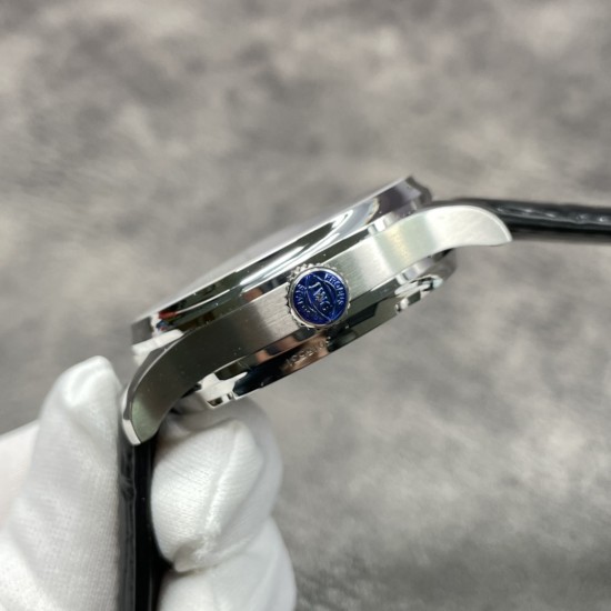 颜值第一！ZF出品。IWC 葡7 V5版 最新机芯、万国IWC－葡萄牙系列 七日链 葡七 自动机械机芯 独立小秒针 真动能指示 蓝宝石玻璃 42mm[色][色]出货实拍