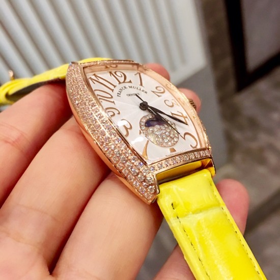 星辰 法兰克穆勒-Franck Muller(FM)❥酒桶形系列❥瑞士石英机芯❥镀膜玻璃镜面❥表壳尺寸32x43mm 厚度约9mm 星辰 法兰克穆勒-Franck Muller(FM)❥酒桶形系列❥瑞士石英机芯❥镀膜玻璃镜面❥表壳尺寸32x43mm 厚度约9mm