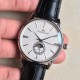 2019推出新款 Jaeger-leCoultre Master Ultra Thin Moon积家超薄月相大师系列42mm腕表,简洁的线条设计,赏心悦目的表盘。 显示令表盘尽显活力,6位24小时指针宛如一幕和谐美妙的腕上芭蕾。透过玻璃底盖,机芯运行一目了然。这款厚度仅5.8毫米的超薄机芯向世人证实,超凡的技艺和极尽复杂的功能可以在狭小的空间内完美展现 2019推出新款 Jaeger-leCoultre Master Ultra Thin Moon积家超薄月相大师系列42mm腕表,简洁的线条设计,赏心悦目的表盘。 显示令表盘尽显活力,6位24小时指针宛如一幕和谐美妙的腕上芭蕾。透过玻璃底盖,机芯运行一目了然。这款厚度仅5.8毫米的超薄机芯向世人证实,超凡的技艺和极尽复杂的功能可以在狭小的空间内完美展现