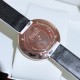 ★实拍 伯爵-PIAGET,时尚石英女款,来自Possession系列诚意推荐,魅力十足的臻品采用瑞士石英机芯,蓝宝石水晶玻璃镜面,表圈可360度旋转,在不经意的旋转之间带来不同的好心情灵动搭配,转动间,专属于你独一无二的个性造型耀目而生有光圈、单排钻和双排钻任性选择!表壳直径34mm厚度8mm。 ★实拍 伯爵-PIAGET,时尚石英女款,来自Possession系列诚意推荐,魅力十足的臻品采用瑞士石英机芯,蓝宝石水晶玻璃镜面,表圈可360度旋转,在不经意的旋转之间带来不同的好心情灵动搭配,转动间,专属于你独一无二的个性造型耀目而生有光圈、单排钻和双排钻任性选择!表壳直径34mm厚度8mm。