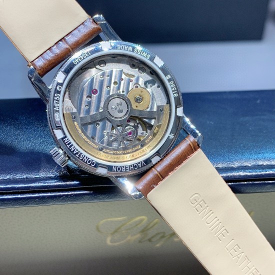 实拍2020年江诗丹顿传袭超薄系列-Vacheron Constantin 专为女神打造的,奢华时尚,采用进口316钢表壳,搭配原装进口9015机芯(0返修),天然蓝宝石玻璃镜面,直径33mm,超薄工艺7.8mm,超强防水30米,竹节纹进口小牛皮表带,一表一码。 实拍2020年江诗丹顿传袭超薄系列-Vacheron Constantin 专为女神打造的,奢华时尚,采用进口316钢表壳,搭配原装进口9015机芯(0返修),天然蓝宝石玻璃镜面,直径33mm,超薄工艺7.8mm,超强防水30米,竹节纹进口小牛皮表带,一表一码。