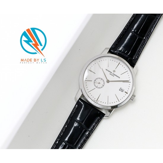 LS精品 新款江诗丹顿上市,外壳采用316L精钢打磨而成,耐磨防刮,字面刻度采用真正的圆珠丁,都是人工镶嵌而成,并非普通的刻度,立体感更强。皮带是舒适柔软的牛皮制作而成。玻璃是蓝宝石玻璃,防刮,通透性也是杠杠的。机芯采用的是进口5000机芯,摆幅28800,并且加入珍珠陀,更加漂亮简约。 LS精品 新款江诗丹顿上市,外壳采用316L精钢打磨而成,耐磨防刮,字面刻度采用真正的圆珠丁,都是人工镶嵌而成,并非普通的刻度,立体感更强。皮带是舒适柔软的牛皮制作而成。玻璃是蓝宝石玻璃,防刮,通透性也是杠杠的。机芯采用的是进口5000机芯,摆幅28800,并且加入珍珠陀,更加漂亮简约。