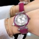 实拍 萧邦 CHOPARD IMPERIALE 系列腕表。独特风格带您走进一个新阶段并且成功塑造了崇尚自我表达和与众不同的生活化概念，316精钢材质，此表款全手工镶嵌施华洛世奇水晶钻，成为了美式奢侈生活风格的代表！进口石英机芯以及精细做工，佩戴贴手舒适，设计风格简约明朗。充满奢华璀璨的气息，光彩夺人、让你瞬间提升华丽的气质 ！