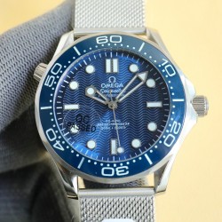 OMEGA 欧米茄 纪念版海马系列整备升级来袭【强势爆款，钢性男儿】全新海马系列限量、纪念版、007系列腕表到货根据官方同步、细节深究原装！始终秉承实用价值，没有最好，只有更好的升级理念，将欧米茄海马系列全系腕表搭配全新西铁城机芯再次推向颠峰！【机芯】搭载全新日本原装西铁城8215自动机械机芯，原装透底设计，0️⃣返修，走时准，实用强 【表壳】采用316L精钢表壳，搭载同级唯一陶瓷原装单向旋转计时圈口 【表链】316精钢五珠表链，搭配同级唯一原装推拉式可调节表扣！