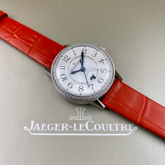 JAEGER-LECOULTRE积家女款RENDEZ-VOUS约会系列。尺寸：29mm搭载日本进口全自动机械机芯  正品版本机芯主版  功能：日夜星晨、时分秒显示功能 ，展现出昼的灿烂与夜的浪漫(刚刚的相遇，[玫瑰]刚刚的缘分，[爱心]刚刚的时间，愿幸福快乐与您相伴)