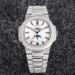 R8  2021年度新品发布， Patek Philippe  百达翡丽运动优雅满天星系列5726/1A-014腕表(鹦鹉螺)  316L精钢镶钻表链表壳，将璀璨的钻石镶嵌入腕间时计，勾人心魂，给阳刚硬朗的运动风格增加了璀璨夺目的光芒，指针、时标刻度覆超强夜光在黑夜为您指引方向，表盘镶嵌施华洛世奇美钻，附月相、日期显示为你呈现满天繁星，搭载定制324 S QA LU 24H/303自动机械（背透机芯），为您的时间保驾护航，尺寸：40.5毫米。