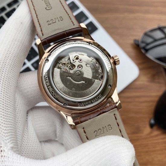 实物拍摄品牌：百达翡丽-PATEK PHILPPE 类型：[酷]男士腕表表壳：316精钢（做工优质）表带：进口小牛皮/316精钢(两种可选)机芯：高级定制全自动机械机芯(走时稳定)材料：高级强化镀膜镜面尺寸：直径40mm 厚度12mm