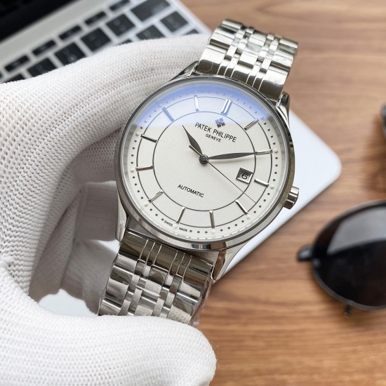 实物拍摄品牌：百达翡丽-PATEK PHILPPE 类型：[酷]男士腕表表壳：316精钢（做工优质）表带：进口小牛皮/316精钢(两种可选)机芯：高级定制全自动机械机芯(走时稳定)材料：高级强化镀膜镜面尺寸：直径40mm 厚度12mm