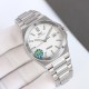 IWC 万国 全新工程师系列!全自动腕表40重塑了上世纪70年代杰罗.尊达风格!表盘经典网格设计和多边形螺丝表壳巨显独特,表带中间链节分别是(全沙带和中亮光)两种,同原装接件加强了腕表更适人体贴合度,蝴蝶式折叠表扣使佩戴感更加舒适。采用2824机芯改同32111机内配防磁盖2824机芯更加稳定!!尺寸40mm厚度10.7mm,冰蓝夜光 ,同时兼具典雅气质与动感活力,外观低调内敛,性能丰富多样。 IWC 万国 全新工程师系列!全自动腕表40重塑了上世纪70年代杰罗.尊达风格!表盘经典网格设计和多边形螺丝表壳巨显独特,表带中间链节分别是(全沙带和中亮光)两种,同原装接件加强了腕表更适人体贴合度,蝴蝶式折叠表扣使佩戴感更加舒适。采用2824机芯改同32111机内配防磁盖2824机芯更加稳定!!尺寸40mm厚度10.7mm,冰蓝夜光 ,同时兼具典雅气质与动感活力,外观低调内敛,性能丰富多样。