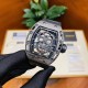 理查徳 米勒 Richard Mille RM052系列 最新鬼头夜光碳纤升级版 颅骨系列 碳纤维壳身 搭载原装进口机械机芯更突显了这块腕表的运动风格 透过防眩光鑫的表镜 可见到悬浮式镂空机芯 其大胆个性的颅骨设计霸气夺目 成功捕获一众腕表爱好者的心 骷髅形象 打造一个不拘泥于主流的钟表世界! 理查徳 米勒 Richard Mille RM052系列 最新鬼头夜光碳纤升级版 颅骨系列 碳纤维壳身 搭载原装进口机械机芯更突显了这块腕表的运动风格 透过防眩光鑫的表镜 可见到悬浮式镂空机芯 其大胆个性的颅骨设计霸气夺目 成功捕获一众腕表爱好者的心 骷髅形象 打造一个不拘泥于主流的钟表世界!