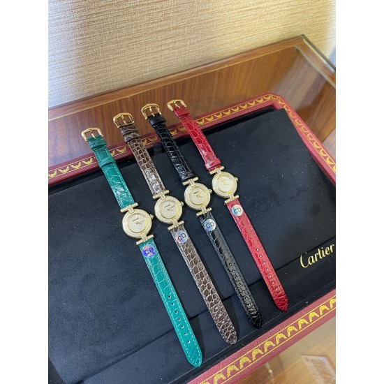 鳄鱼皮新品发布 奢华版满天星镶钻表盘卡地亚小旋风must de小金表vintage中古断货王，性价比高闭眼入。神仙颜值美绝trinity，小孩子才做选择，成年人都是all in![色]表径24mm，超薄厚度5.8mm，搭载瑞士石英机芯，罗马刻度奶油盘，简洁大两针，后镶天然美钻搭配鳄鱼皮表带更奢华超级闪。可仙可盐可甜，精致优雅上手绝美。时尚是一个经典的轮回～说不定今年的复古风，你就是走得最驾轻就熟的一个。推荐指数：⭐⭐⭐⭐⭐