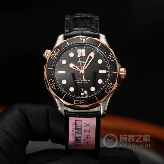 OMEGA 欧米茄 海马系列300米潜水腕表】詹姆斯邦德 表壳左侧同原装“007”专属金属片⚠️底盖玻璃专属印花⚠️尺寸42mm! OMEGA 欧米茄 海马系列300米潜水腕表】詹姆斯邦德 表壳左侧同原装“007”专属金属片⚠️底盖玻璃专属印花⚠️尺寸42mm!