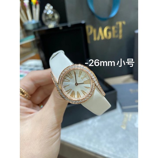 RF厂伯爵新款小号26mm。Limelight Gala系列的女性钻石手表是绝对诱惑的标志,表盘独特的6与9的造型,混合艺术,设计和珠宝,他们赞扬充满活力和大胆女性气质。在伯爵的眼里,每一位演绎人生故事的女主角,都注定拥有出众魅力!别出心裁,不断进阶超越。尺寸26mm 机芯:瑞士朗达机芯 玻璃:蓝宝石镜面 皮带:美洲鳄鱼皮 RF厂伯爵新款小号26mm。Limelight Gala系列的女性钻石手表是绝对诱惑的标志,表盘独特的6与9的造型,混合艺术,设计和珠宝,他们赞扬充满活力和大胆女性气质。在伯爵的眼里,每一位演绎人生故事的女主角,都注定拥有出众魅力!别出心裁,不断进阶超越。尺寸26mm 机芯:瑞士朗达机芯 玻璃:蓝宝石镜面 皮带:美洲鳄鱼皮