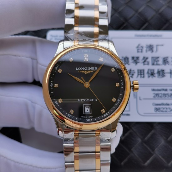 台湾厂【匠心臻品】随着努力不懈地寻求技术上的突破以及不断的创新令LONGINES表在设计方面稳坐领导地位。浪琴 名匠六字位日历系列 原版开模 所有配件与正品100%可互换通用 316精钢表壳、前、后双卜蓝宝石玻璃、淬火烧钢蓝指针、机芯采用最新的2892改L619/888全自动超薄机芯 搭配最新款镂空自动陀 直径38.5mm厚度9.0mm 一表一号,一卡一号、绝不重复。整表完美无暇市场最高版本! 台湾厂【匠心臻品】随着努力不懈地寻求技术上的突破以及不断的创新令LONGINES表在设计方面稳坐领导地位。浪琴 名匠六字位日历系列 原版开模 所有配件与正品100%可互换通用 316精钢表壳、前、后双卜蓝宝石玻璃、淬火烧钢蓝指针、机芯采用最新的2892改L619/888全自动超薄机芯 搭配最新款镂空自动陀 直径38.5mm厚度9.0mm 一表一号,一卡一号、绝不重复。整表完美无暇市场最高版本!