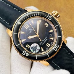 ZF Factory2024墙裂推荐 典藏精品【雄浑宽厚，大家风范】宝珀超级夜光，宽厚的表壳设计，优雅的蓝宝石表圈，成就潜水鼻祖！是一款难得的腕表！1⃣️【技术难点】采用蓝宝石打造的表圈口是腕表最有价值的部分，蓝宝石的硬度相当，脆点诡异，十分难处理，要达到原装灵气逼人且纤薄有力的效果，成品率只能控制在3到5层左右。2⃣️【精髓所在】霸气侧漏的表壳做工十分精湛，每一道抛光或是拉丝，都经过ZF制表师耐心的处理。确保效果和神韵都能和正品相随。ZF出品，必属精品。50寻，您值得拥有！