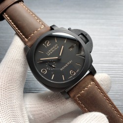 SJ厂 沛纳海 Pam00386 R40 机芯结构完全1:1 红色动能显示 自动品牌：沛纳海 Panerai系列：LUMINOR 1950款式 PAM00386尺寸：44mm机芯：P.9001自动上链机芯功能：小时、分钟表壳：316L精钢镜面：蓝宝石玻璃表带：牛皮表带 表扣：针扣防水：50米搭载真正的机芯全新Pam00386 机芯外观与正品一样，三杰精致推荐男士机械腕表 SJ为你精心打造超真实实物图拍摄
