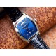 江诗丹顿--Vacheron Constantin男士腕表至臻精品,高贵优雅全自动机械机芯316L精钢表壳矿物强化玻璃镜面真皮表带尺寸:直径42mm 厚度13mm 江诗丹顿--Vacheron Constantin男士腕表至臻精品,高贵优雅全自动机械机芯316L精钢表壳矿物强化玻璃镜面真皮表带尺寸:直径42mm 厚度13mm