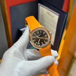 百达翡丽 手雷系列，40mm手雷 “唯一”正品完美互换真正Cal.324C机芯，改为专柜最新同款cal .330机芯，史无前例厚度和正品一致完全实现，数据正品一致！表扣升级为大花扣，满满的诚意，尺寸40mm！