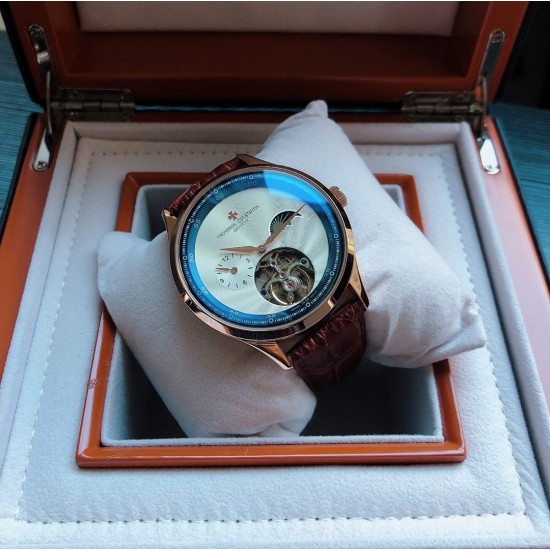 【品牌】江诗丹顿-Vacheron Constantin 【类型】男士腕表 B7 【机芯】全自动机械机芯【材质】316L精钢表壳【表带】真皮表带/钢带(可选)【表镜】矿物强化玻璃镜面 【尺寸】直径42mm 厚度13mm【特性】飞轮精选大三针机械男表、独特魅力、非凡气势! 三杰精致推荐男士机械腕表 SJ为你精心设计超真实实物图拍摄 【品牌】江诗丹顿-Vacheron Constantin 【类型】男士腕表 B7 【机芯】全自动机械机芯【材质】316L精钢表壳【表带】真皮表带/钢带(可选)【表镜】矿物强化玻璃镜面 【尺寸】直径42mm 厚度13mm【特性】飞轮精选大三针机械男表、独特魅力、非凡气势! 三杰精致推荐男士机械腕表 SJ为你精心设计超真实实物图拍摄